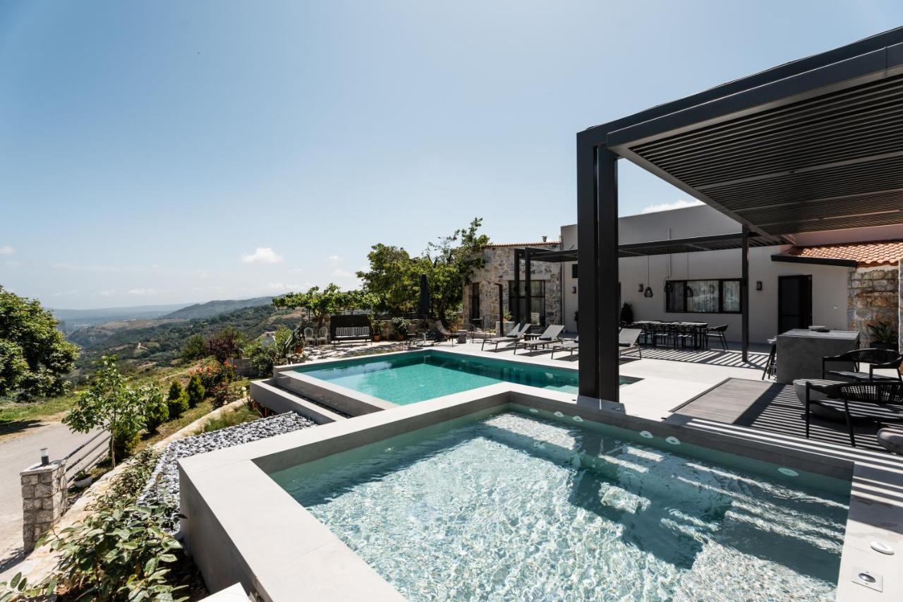 Eumelia Iconic Villa, With Heated Pool & Whirlpool, By Thinkvilla Asi Gonia Екстер'єр фото