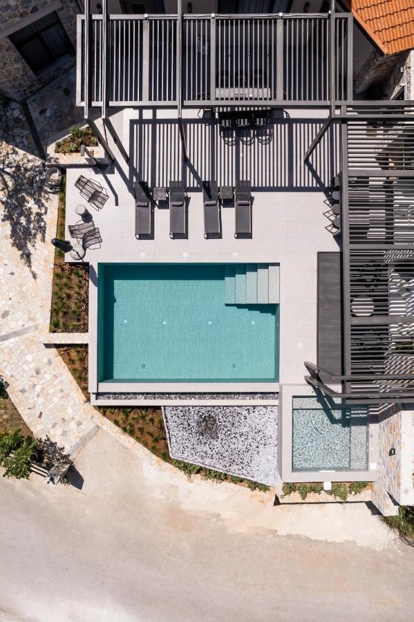 Eumelia Iconic Villa, With Heated Pool & Whirlpool, By Thinkvilla Asi Gonia Екстер'єр фото